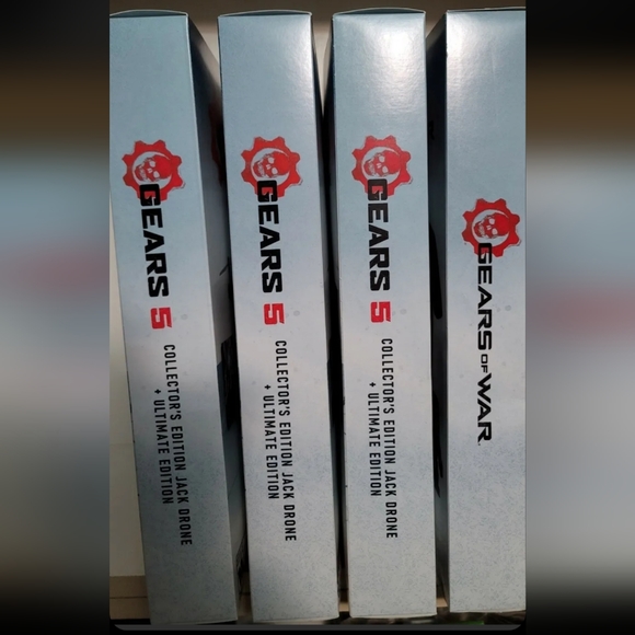 Gears 5 Promotional Material Lot - Picture 2 of 13